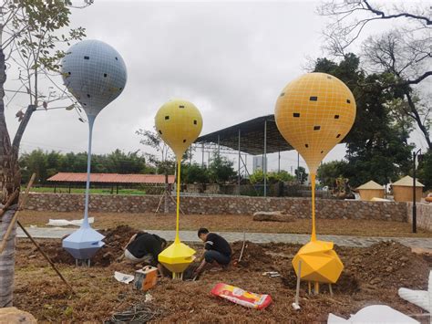 珲春玻璃钢气球雕塑