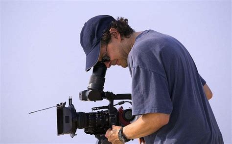 电影摄影师薪酬多少钱