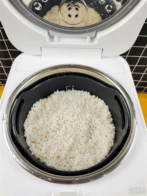 电饭煲蒸米饭用什么模式