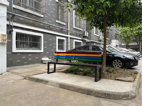 社区楼道安装便民凳