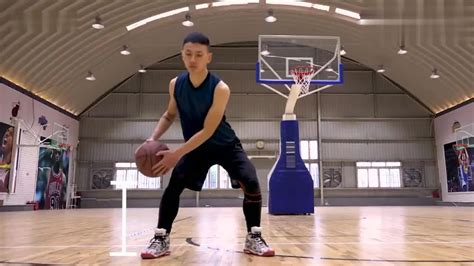 篮球控球基本功训练视频