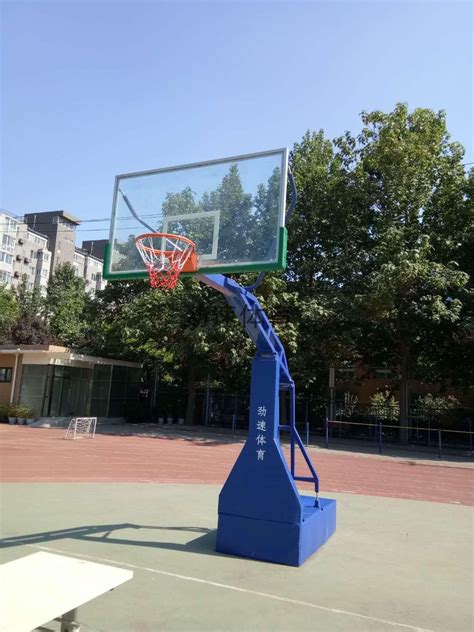 篮球架是体育器材还是体育用品