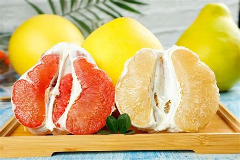 红柚子和白柚子的功效与作用