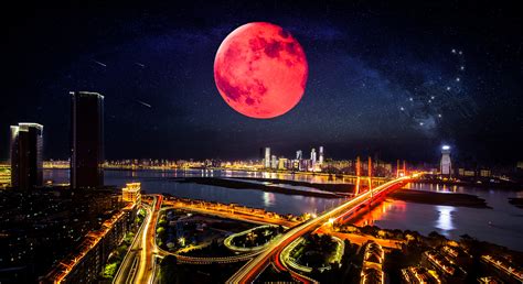 红色月亮起名