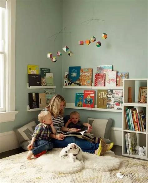 给孩子一个读书的客厅