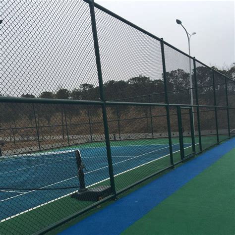 网球场的围网在哪里