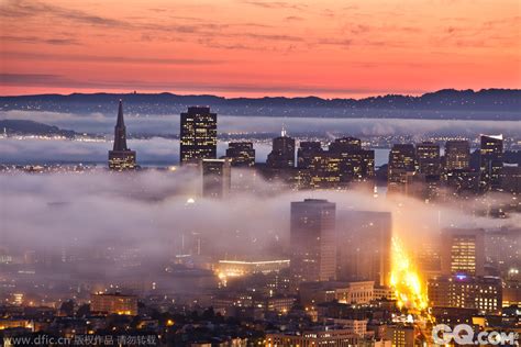 美国旧金山雾霾图片