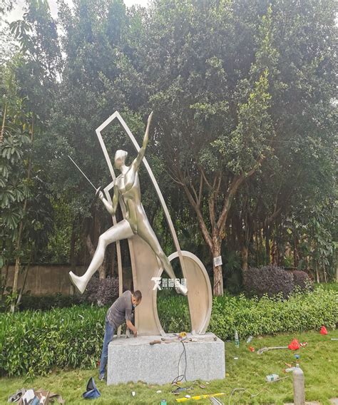 芜湖大型不锈钢人物雕塑公司