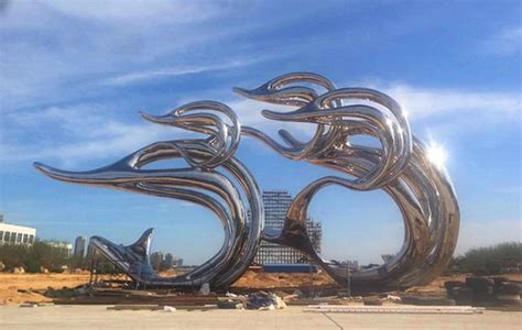 苏州玻璃钢雕塑厂