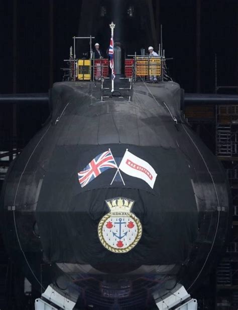 英国核潜艇事故原因