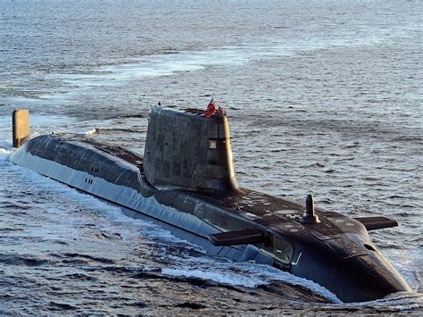 英国核潜艇疫情观察