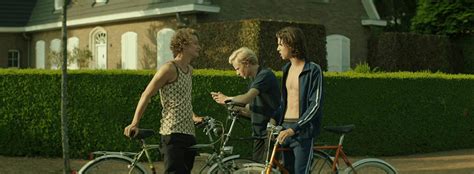 荷兰影片青春期