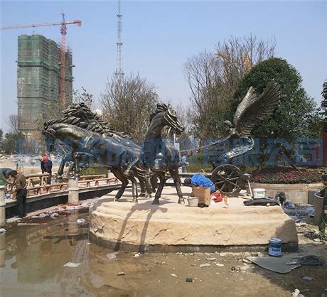 连云港制造当代雕塑批发价格