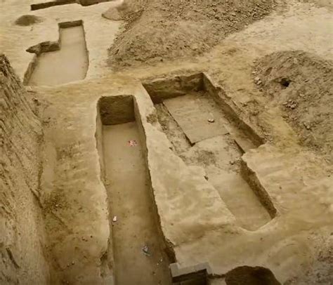 郑州一水库清淤发现大量古墓