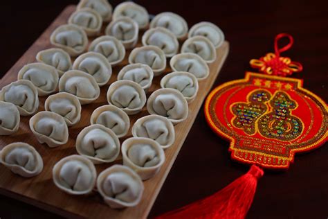 金元宝饺子包法