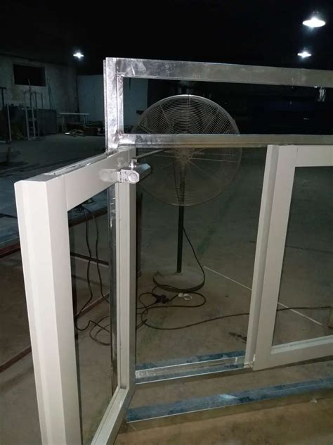 防火窗温控器安装方法