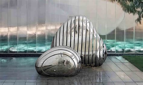 阳江玻璃钢造型艺术品
