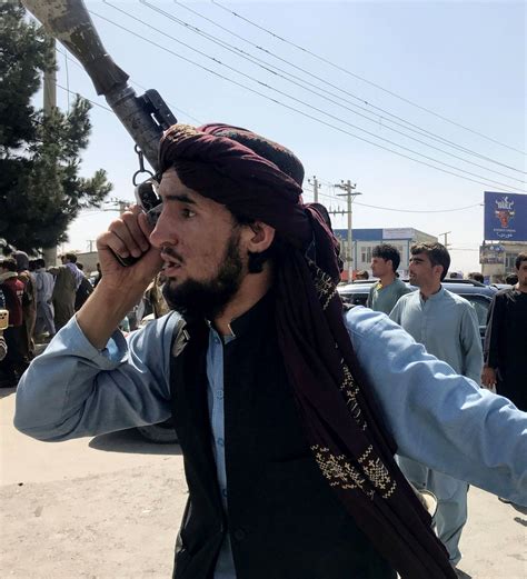 阿富汗开枪造成17人死亡