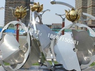 青海玻璃钢雕塑企业