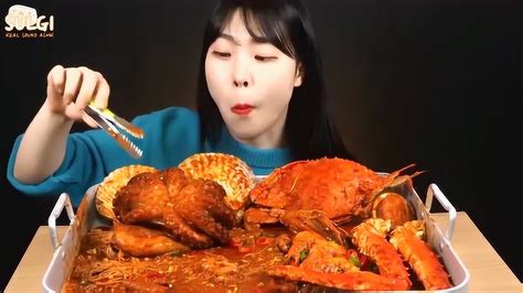 韩国吃大章鱼视频