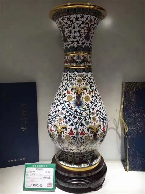 龙泉玻璃钢花瓶