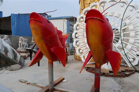 304不锈钢鱼雕塑定制厂家
