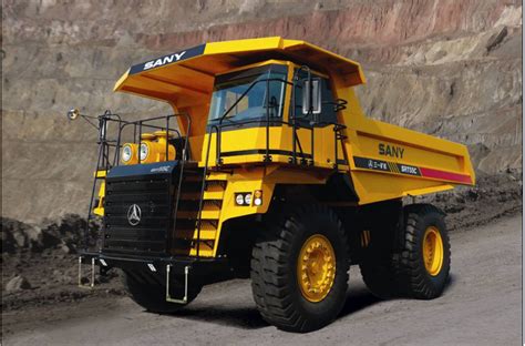 600吨矿用自卸车