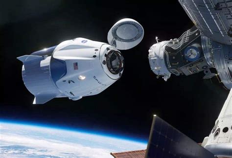 spacex飞船成功对接国际空间站